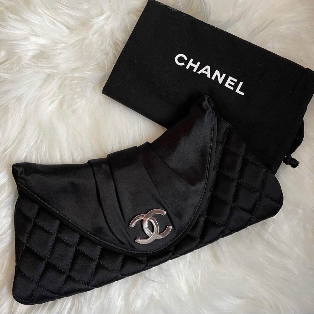Authentic Chanel clutch